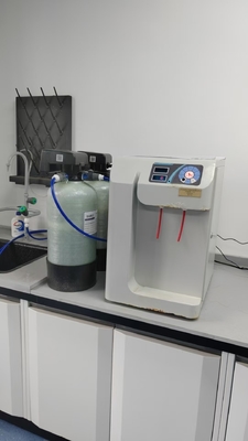 Biochemiczny analizator Specyficzna maszyna do wody ultraczystej 110-240V/50Hz ZWL-LS1-20