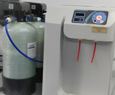 TOC Laboratory Ultrapure Water System High Resistivity Low Endotoxin